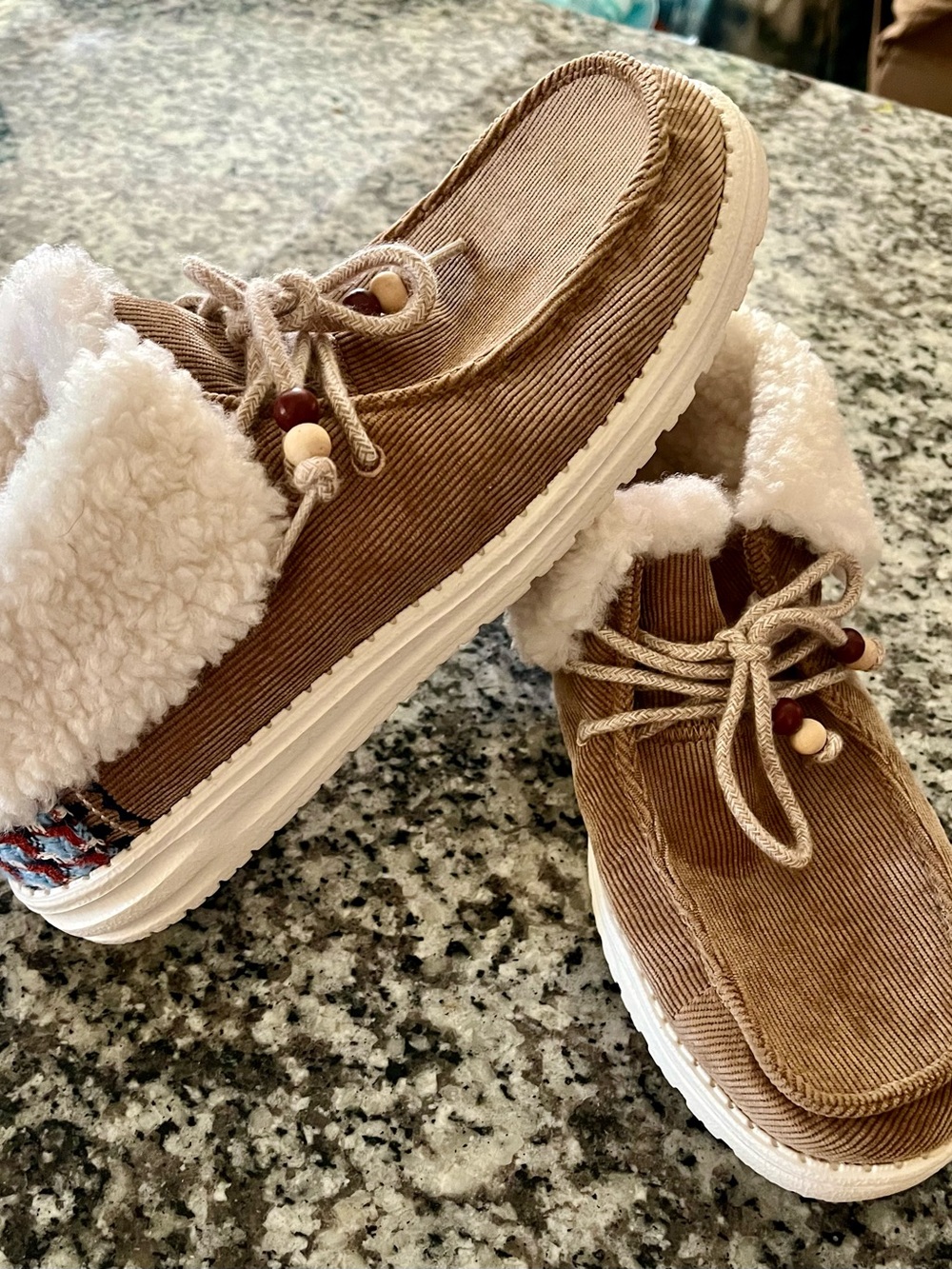 Hey Dude Women's Tan Corduroy Slip-On Slippers with White Sherpa Collar